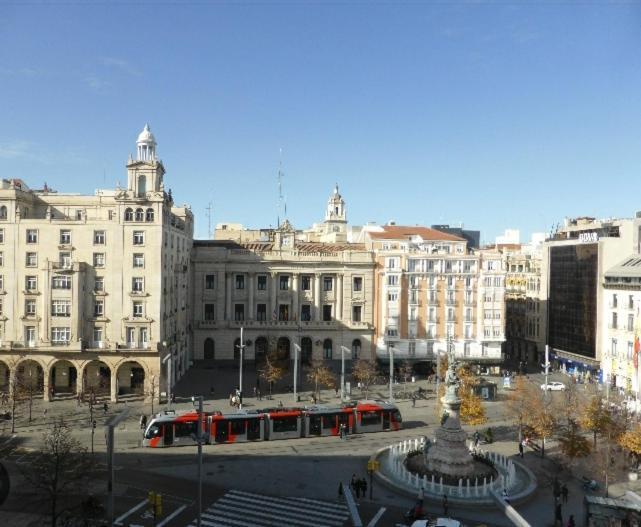 Apartamento En El Centro De Zaragoza "El Rubi Del Pilar" Zewnętrze zdjęcie
